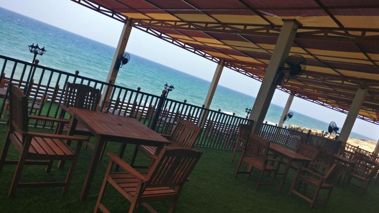 Sur Bandar Al Ayjah Hotel Apartments Eksteriør bilde