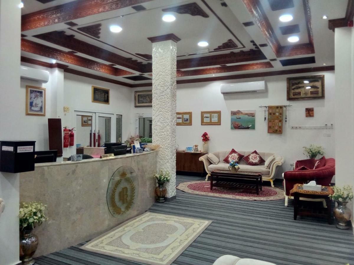 Sur Bandar Al Ayjah Hotel Apartments Eksteriør bilde